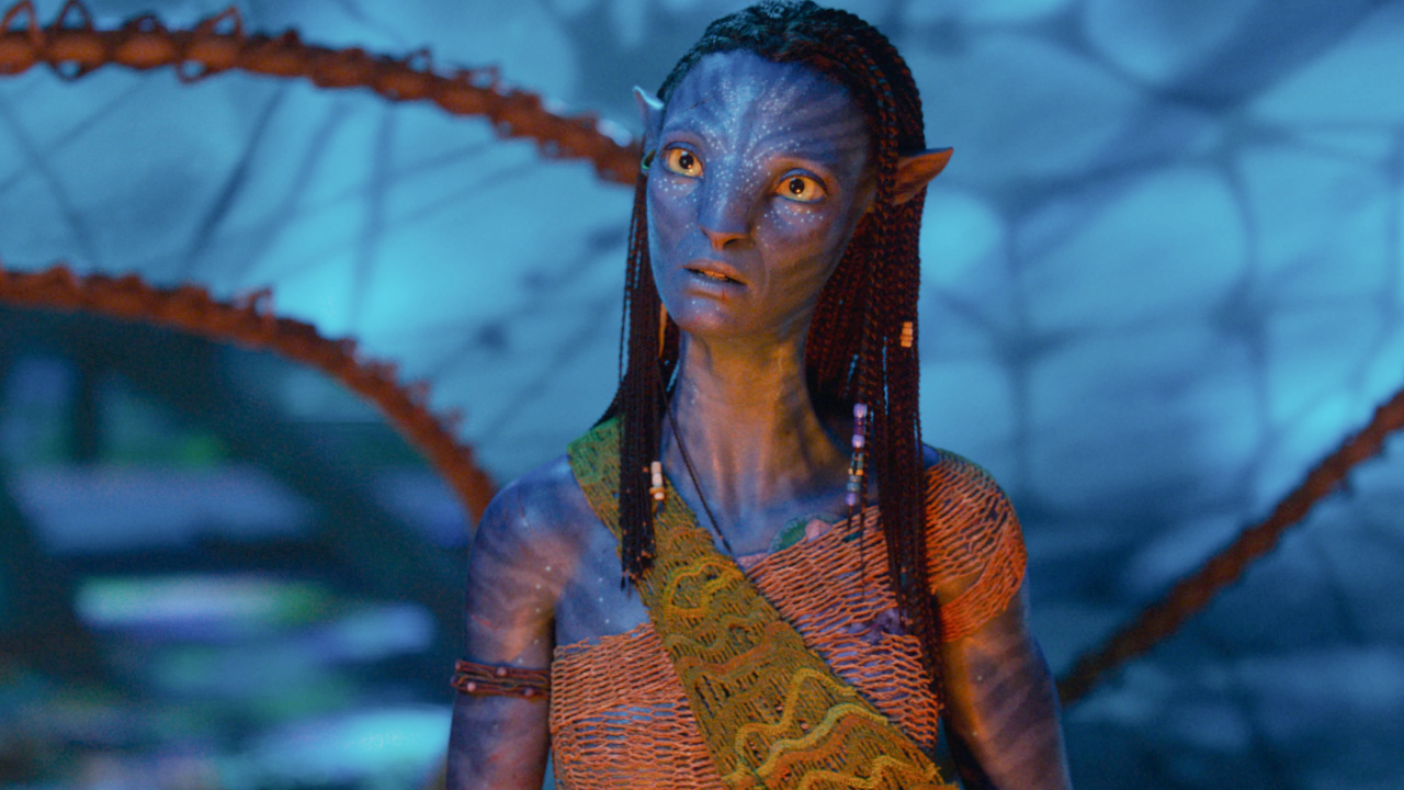 Neytiri (Zoe Saldaña) in 20th Century Studios' 'Avatar: Fire and Ash'. Photo courtesy of 20th Century Studios. © 2025 20th Century Studios. All Rights Reserved.