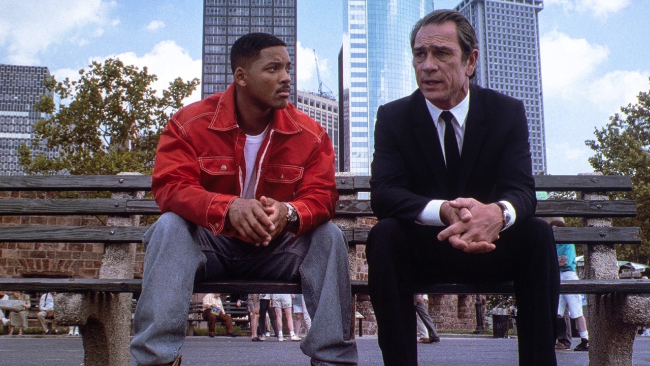 (L to R): Tommy Lee Jones and Will Smith in 'Men in Black.' Photo: Sony Pictures.