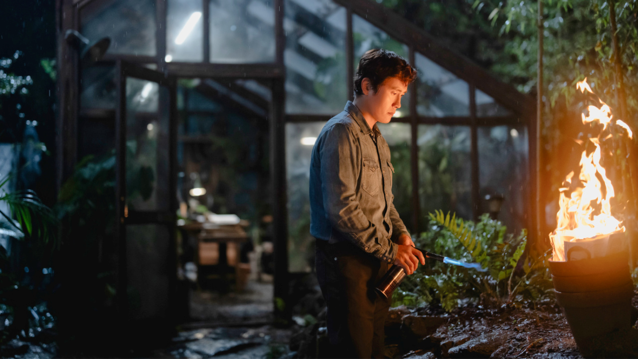 Lee Byung-hun stars in 'No Other Choice'. Photo: CJ Entertainment.