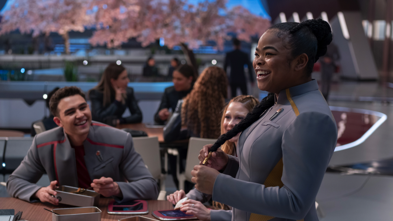 (L to R) George Hawkins, Bella Shepard and Kerrice Brooks in season 1, episode 5 of 'Star Trek: Starfleet Academy' streaming on Paramount+. Photo Credit: Brooke Palmer/Paramount+.
