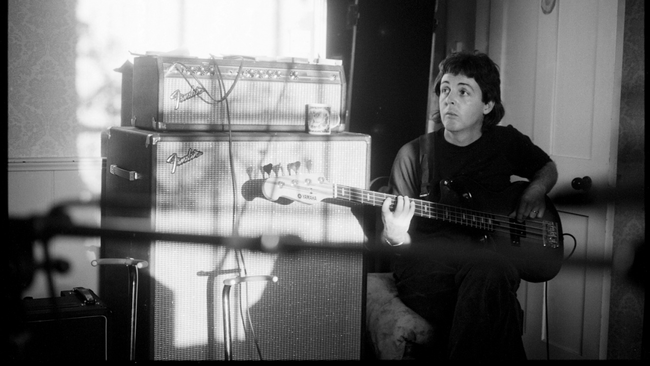 Paul McCartney in 'Man on the Run'. Photo: Linda McCartney. Copyright: © Paul McCartney under exclusive licence to MPL Archive LLP.