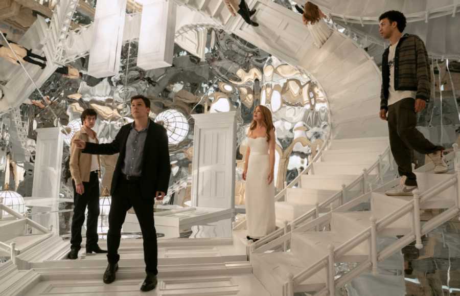 Now You See Me: Now You Don't