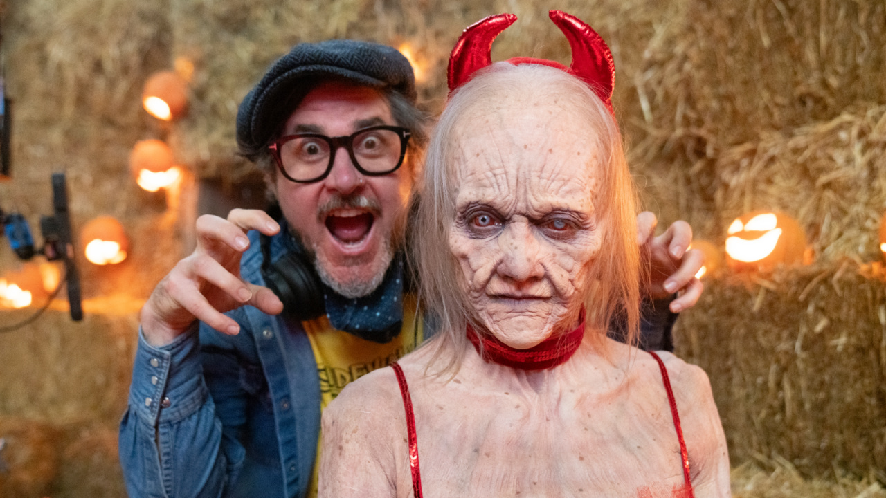 Режиссер Корин Харди на съемках фильма 