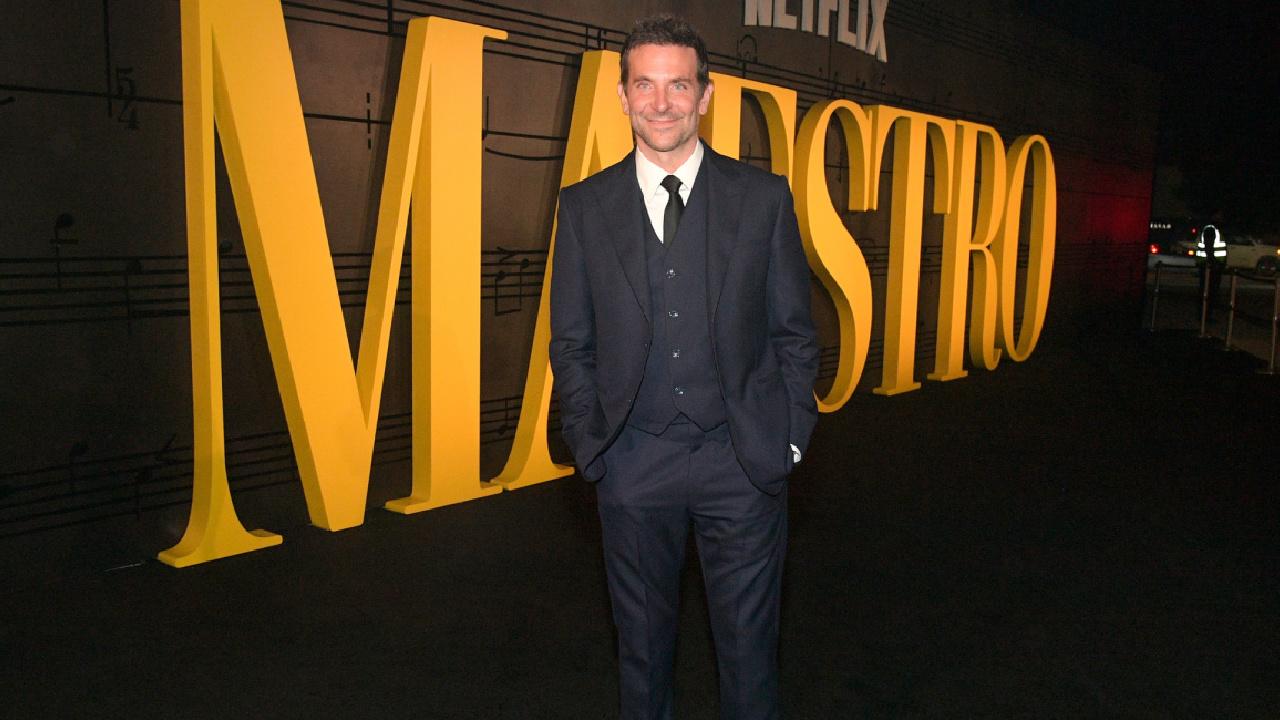 Брэдли Купер присутствует на специальном показе Netflix «Маэстро» в Лос-Анджелесе в Музее кино Академии 12 декабря 2023 года в Лос-Анджелесе, Калифорния. Фото: Чарли Галлей/Getty Images для Netflix.